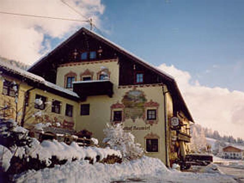 Gasthof Neuwirt Ellbogen Exterior photo
